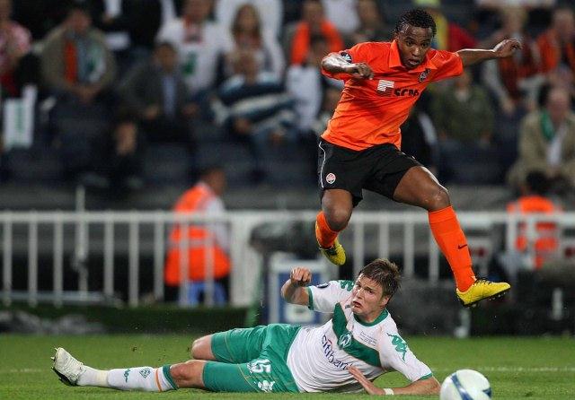  特鲁瓦防守漏洞频现，主场惨败陷入降级泥潭