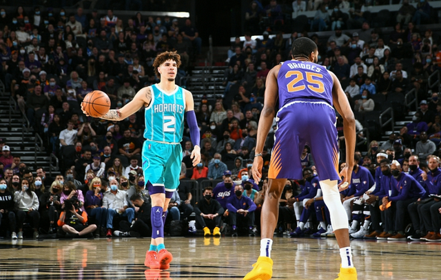  艾顿护框成功太阳主场守住领先胜鹈鹕